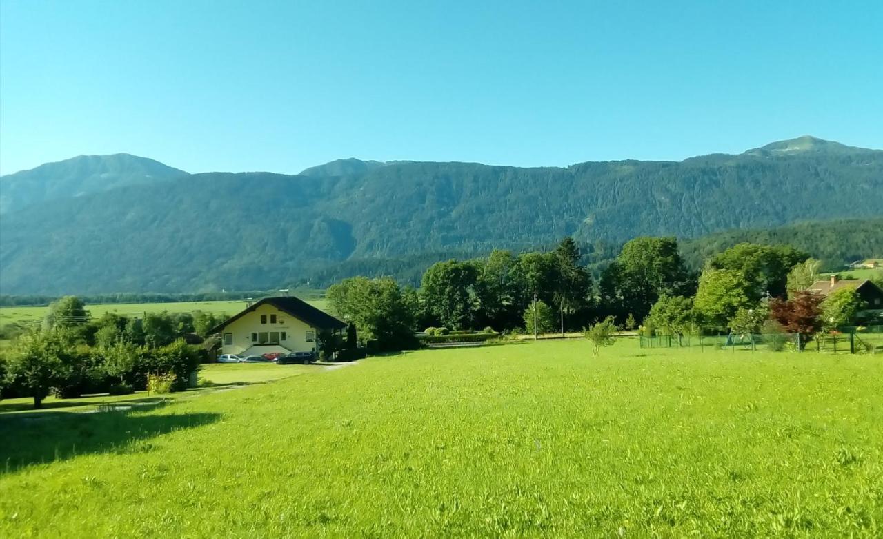 Landhaus Tirol Hotel Presseggersee Exterior foto